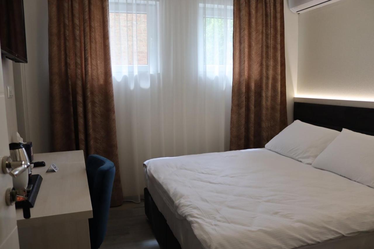 Dm Sobe Apartman Tuzla Kültér fotó